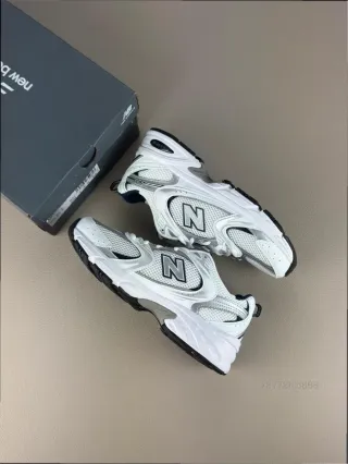New Balance 530 Blanco Plata Marino