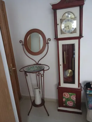 Palanganero antiguo de metal y cerámica