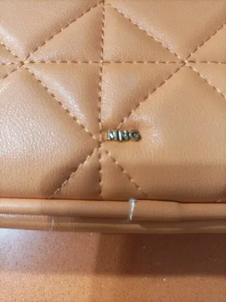 Funda portátil Mango acolchada, 13", sin estrenar