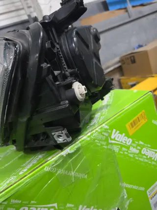 Faro Izquierdo Golf 7 5G1 941.035