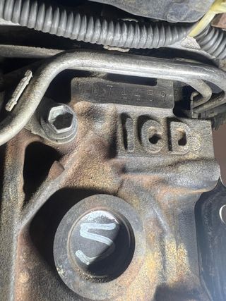 Motor Toyota Avensis 1CDFTV