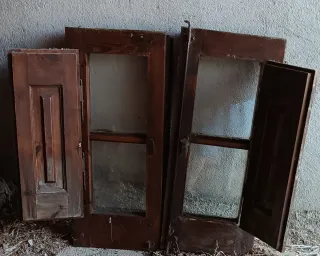 Lote de ventanas de madera