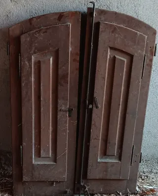 Lote de ventanas de madera