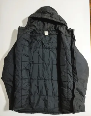 Chaqueta Nike Vintage Negra con Rayas Blancas