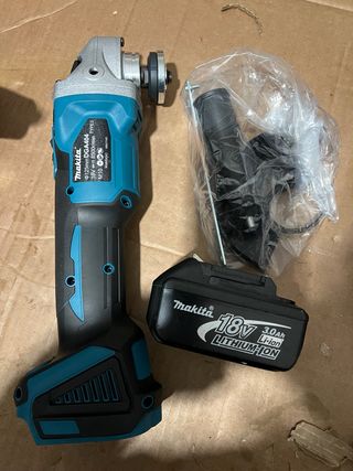 Amoladora Makita DGA404 Nueva y  Batería 18V 3Ah
