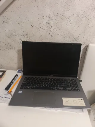 Asus Vivobook Intel Core i3 Gris y funda