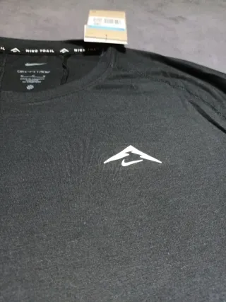 Camiseta manga corta Nike Trail Running Talla M