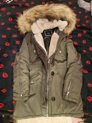 Chaquetón Parka Verde oliva con Capucha