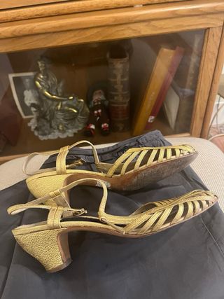 Tacones Farrutx Dorados