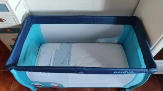 Cuna de viaje asalvo con colchón