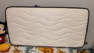 Cuna de viaje asalvo con colchón