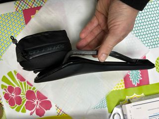 Sillín Syncros Tofino R 1.0 Carbono 135mm