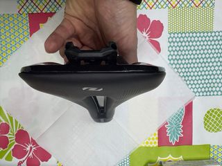 Sillín Syncros Tofino R 1.0 Carbono 135mm