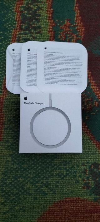 CARICABATTERIA RAPIDO + CARICABATTERIA MAGSAFE WIRELESS