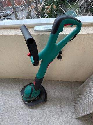 Desbrozadora Bosch ART 27 eléctrica