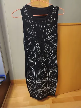 Vestido negro con brillos