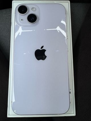 iPhone 14 Morado esteticamente como nuevo.