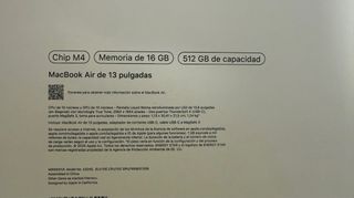 MacBook Air 13.6” Chip M4 Plata