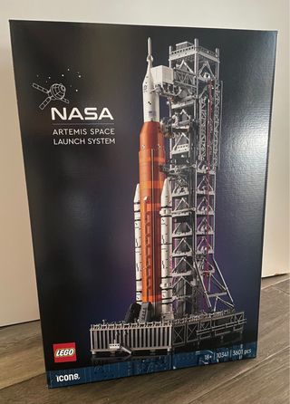 LEGO 10341 NASA Artemis Space Launch System