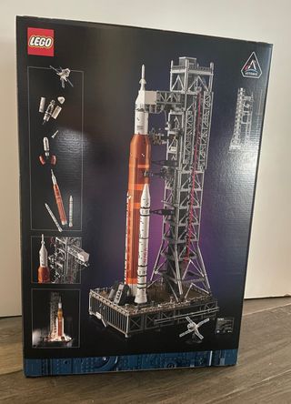 LEGO 10341 NASA Artemis Space Launch System