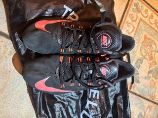 Scarpini atletica Nike Superfly R4