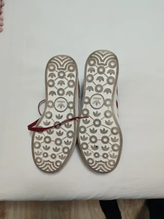 Zapatillas Adidas Gazelle Rojas Talla 39 1/3