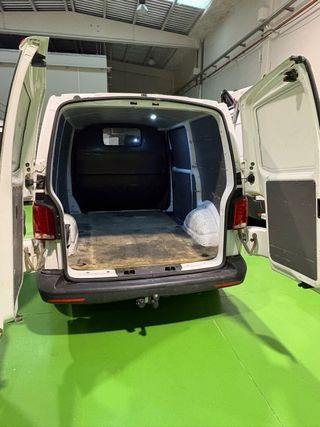 Volkswagen Transporter 2022