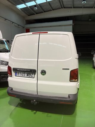 Volkswagen Transporter 2022
