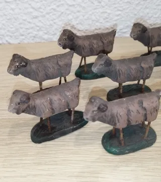 Lote 8 figuras Belén cabras
