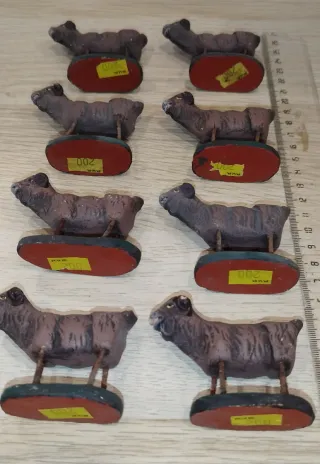 Lote 8 figuras Belén cabras