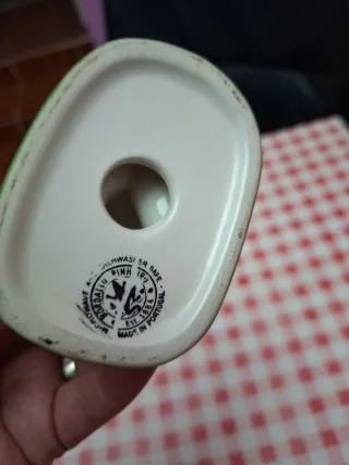 Bordalo Pinheiro Pintinho Porta-Ovos