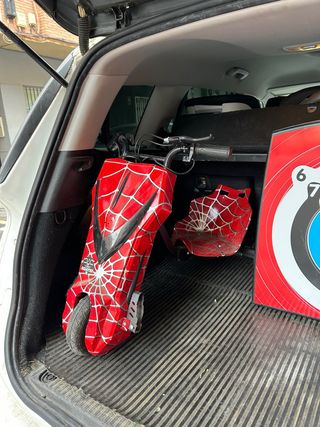 Triciclo Eléctrico Spiderman