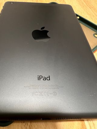 iPad Mini 1  3G + WiFi Space Gray