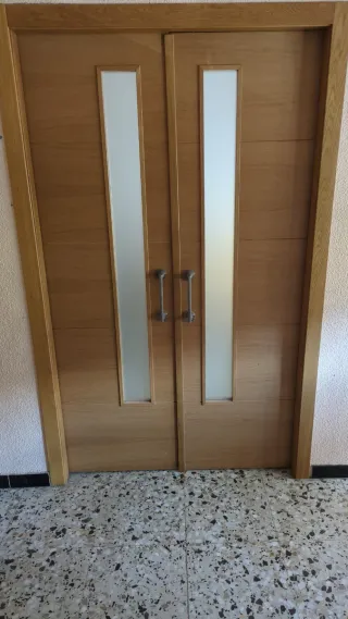 Juego puertas correderas con marco y guías