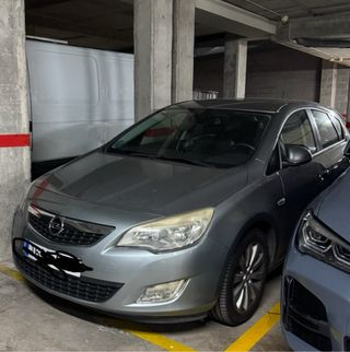 Opel Astra 2010