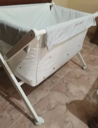 Minicuna plegable de madera
