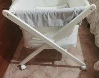 Minicuna plegable de madera