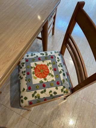 Mesa cocina extensible y 4 sillas