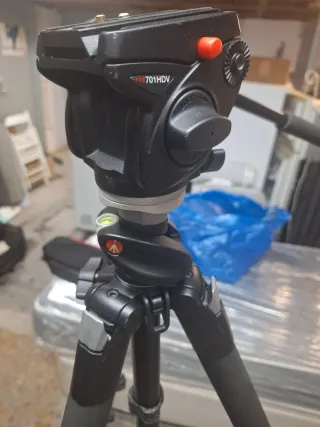 Trípode Manfrotto Profesional Video y Foto