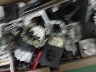 Material eléctrico: enchufes, magnetotérmico