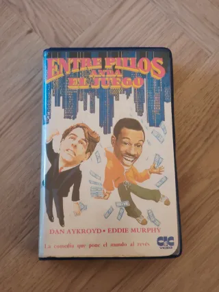 VHS Entre pillos anda el juego