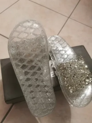 Ciabatte donna glitter argento pantofole gomma