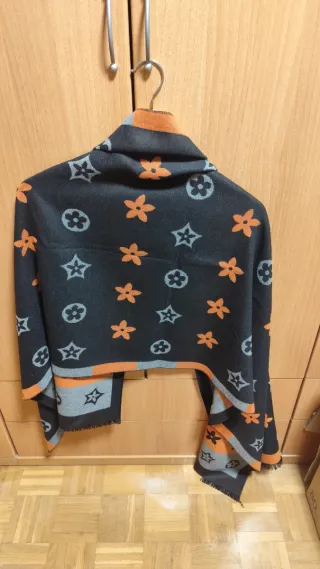 Lote 18 pañuelos/fulares/pasminas/bufandas