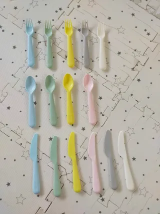 Juego de cubiertos infantiles Ikea