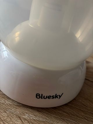 Exprimidor Eléctrico Bluesky