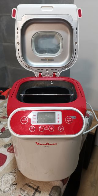 Panificadora Moulinex UNO Roja