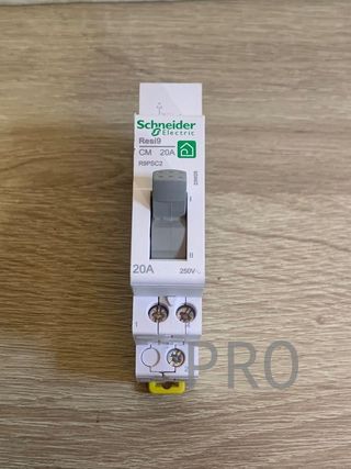 Schneider Electric R9PSC2 Resi9 Conmutador