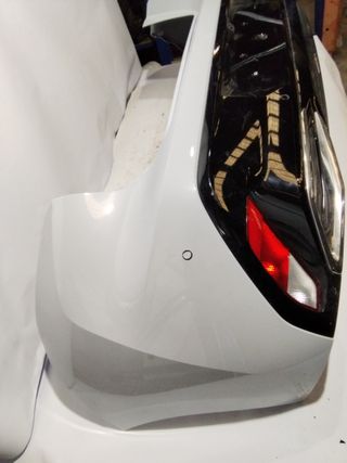 PARAGOLPES TRASERO PEUGEOT 308 (P5)