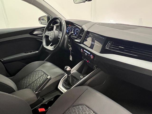 AUDI A1 ALLSTREET ADRENALIN 25 TSFI 95CV MANUAL