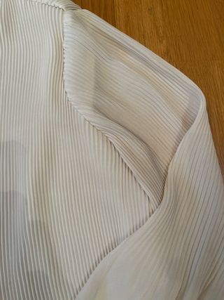 Blusa ZARA gasa plisada TL manga abullonada nueva